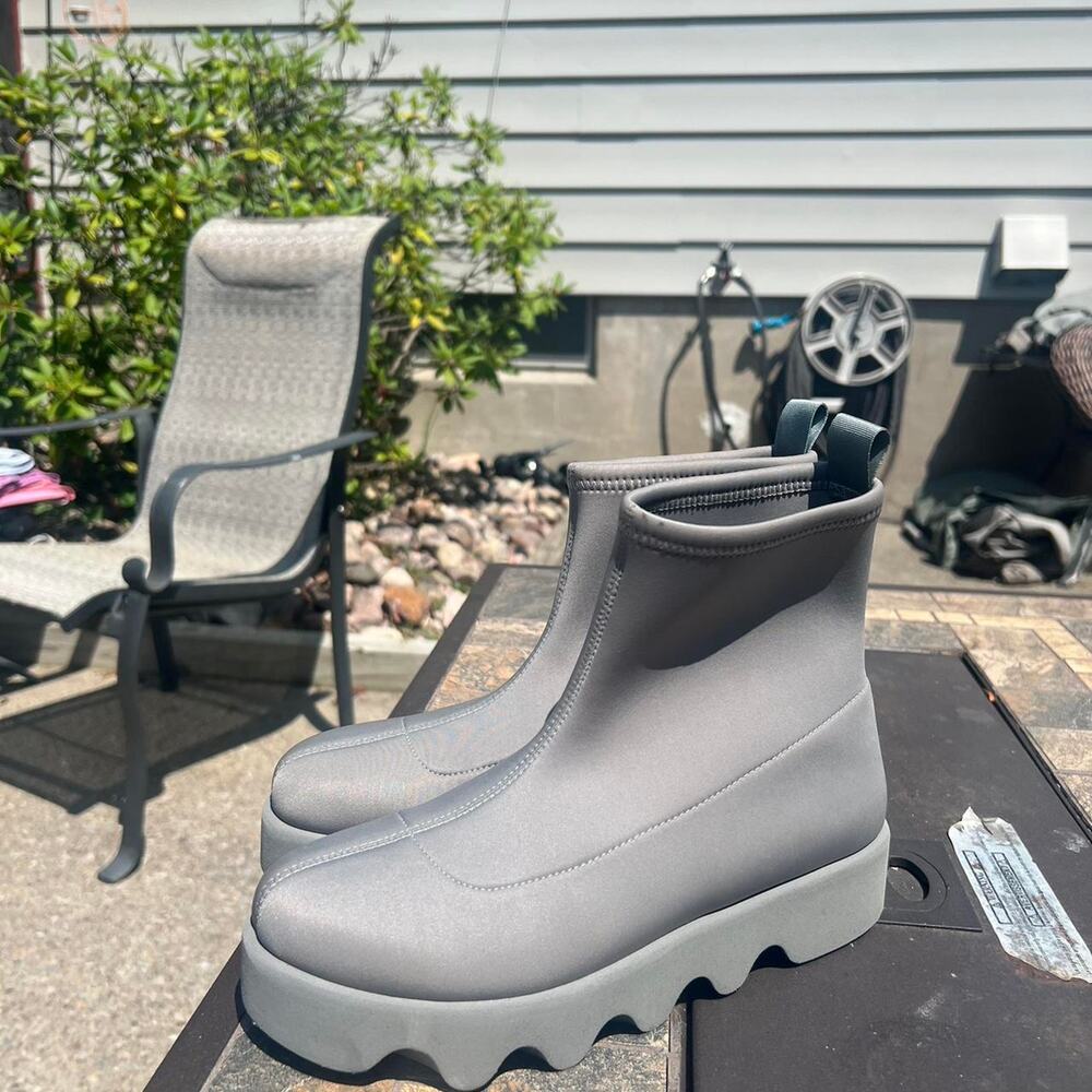 Issey miyake bounce boots literally